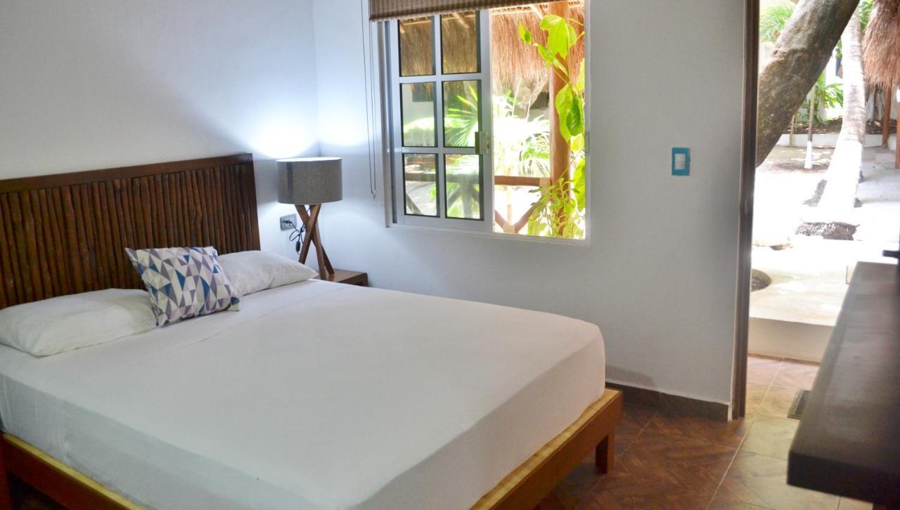 Kinta Kan Cabanas Hotel פלאייה דל כרמן מראה חיצוני תמונה