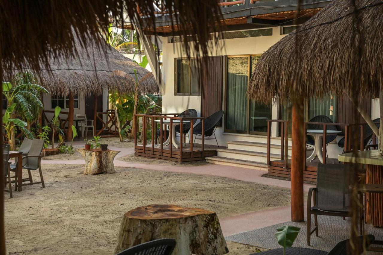 Kinta Kan Cabanas Hotel פלאייה דל כרמן מראה חיצוני תמונה