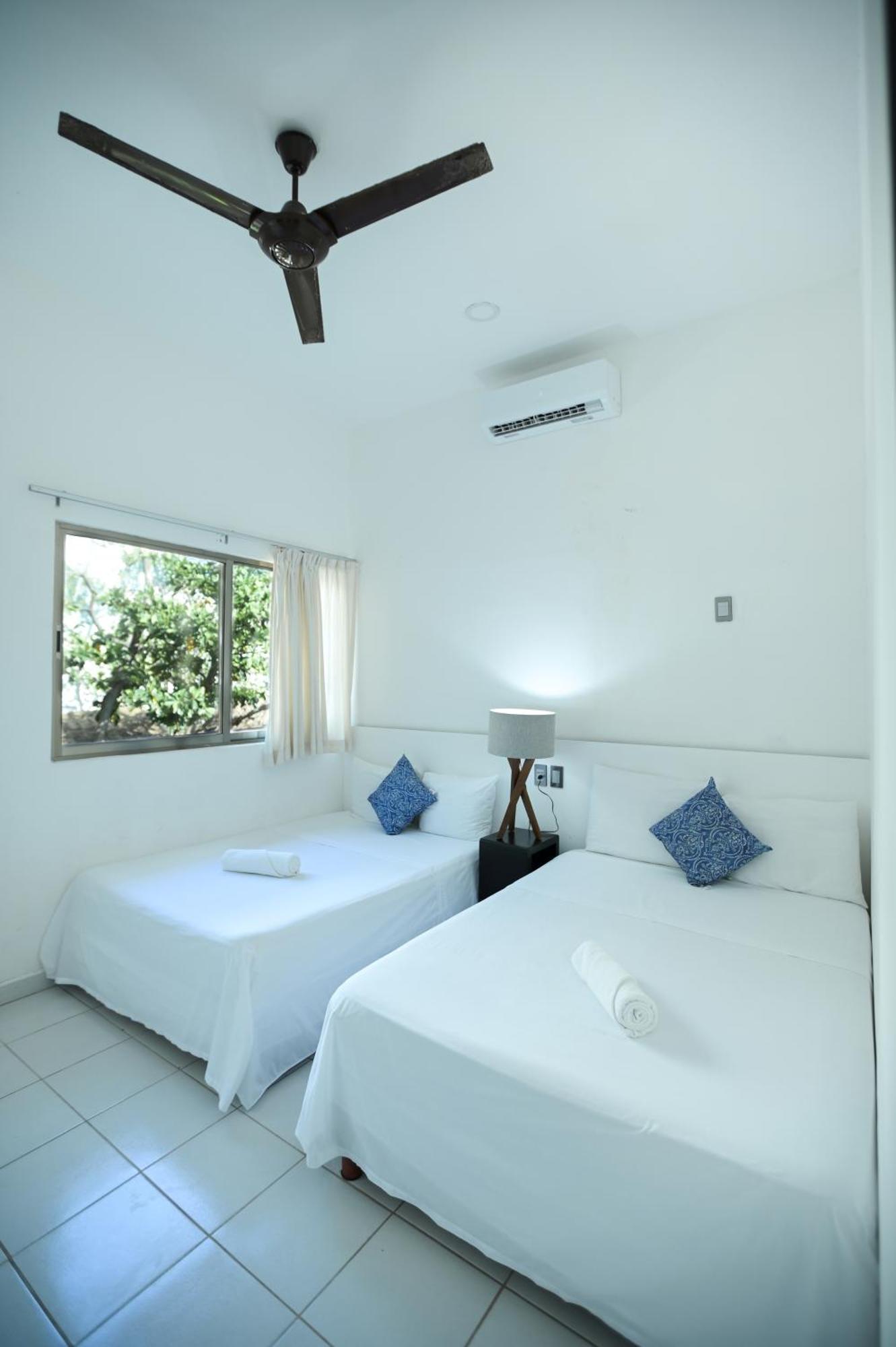 Kinta Kan Cabanas Hotel פלאייה דל כרמן מראה חיצוני תמונה